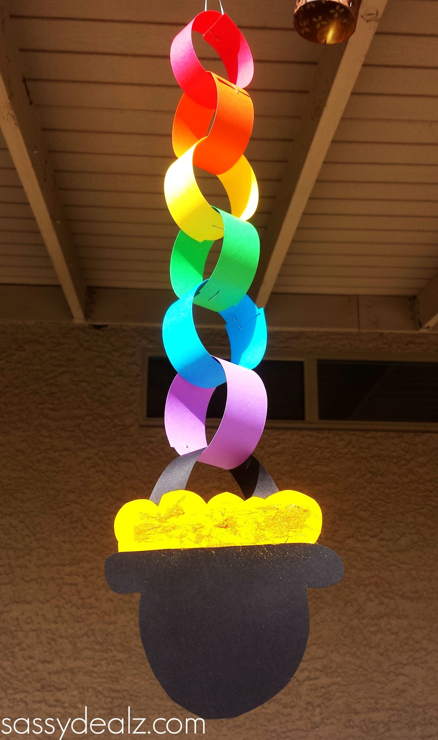 Take & Make Craft Kits for Kids: Paper Chain Pot of Gold Hanger - Limited Supply / First-come First-served