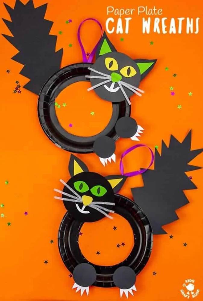 Take & Make Craft Kits for Kids: Black Cat Wreaths - Limited Supply / First-come First-served